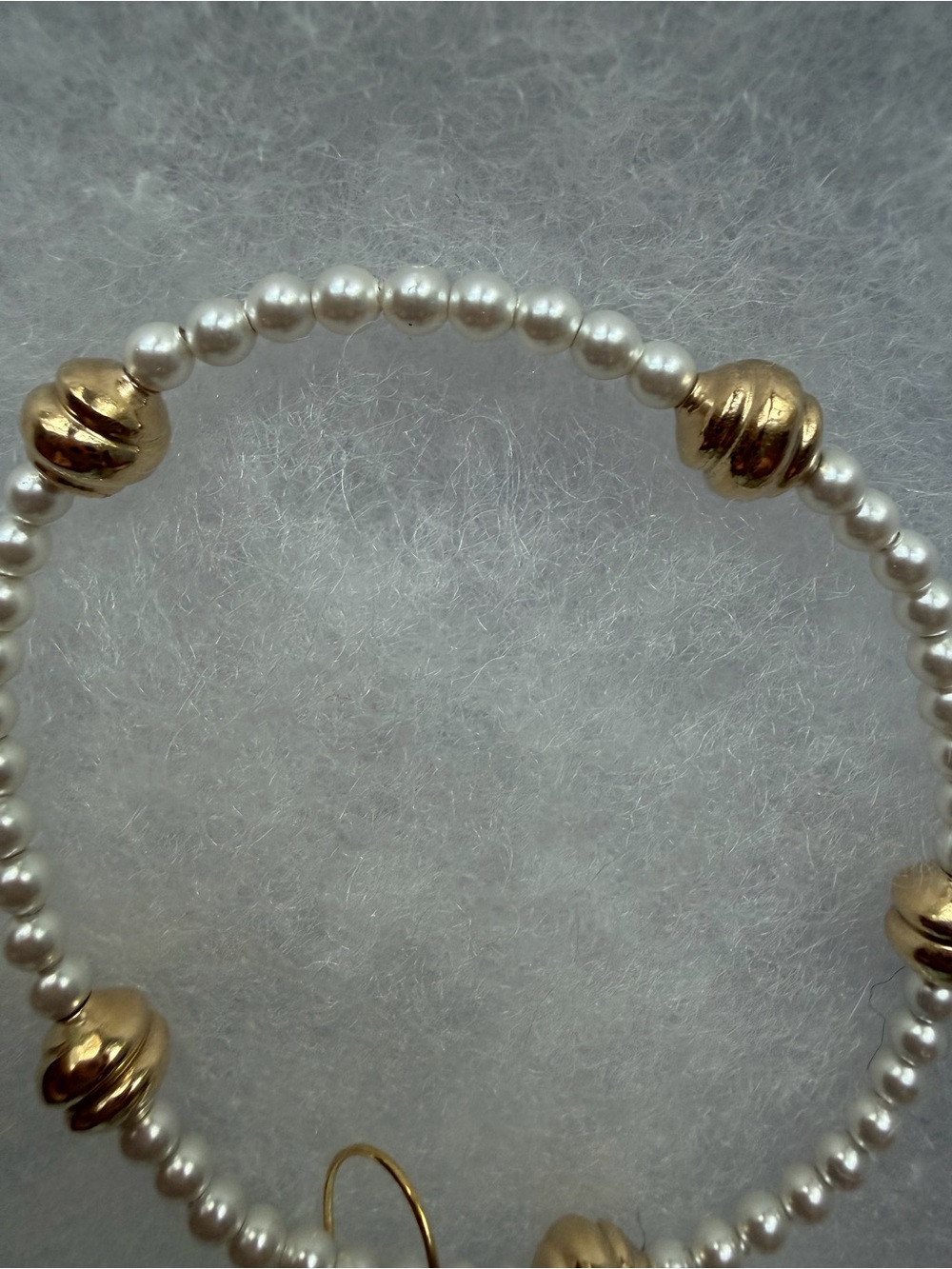 E Newton Gold and Pearl Beaded Bracelet NWT 78.00 - Picture 4 of 5